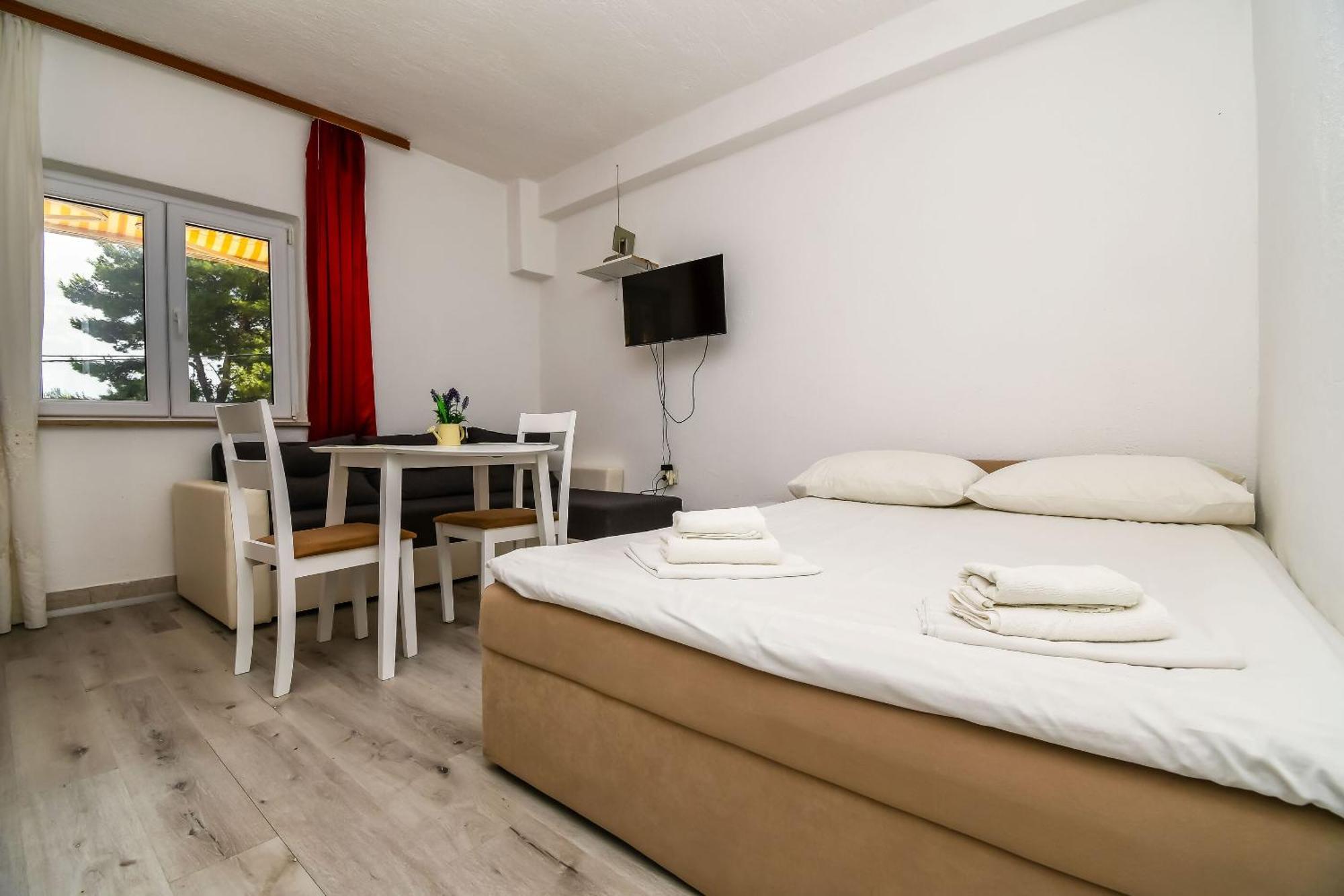 Apartments Martina Marina Buitenkant foto